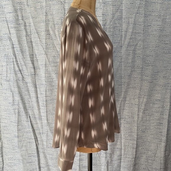 EE by Etcetera Silk Top - Picture 6 of 14